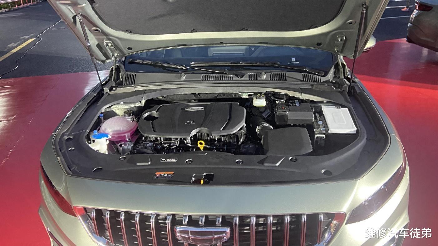 油耗颠覆认知：1.5T排量PK2.0L自吸，城市拥堵路况真实油耗大反转