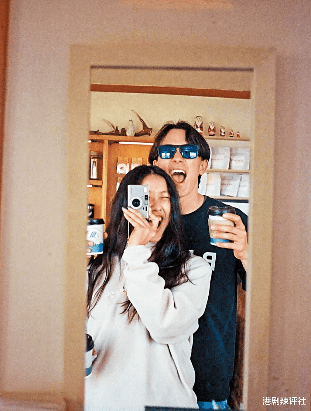 又一星二代高调出道,3段恋情被揭秘,获天王父亲力谷做新人王