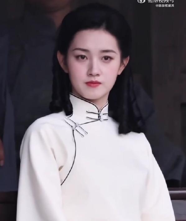 郭宇欣《玉簟秋》学生装太养眼！民国风端庄大气，主CP意外好嗑！