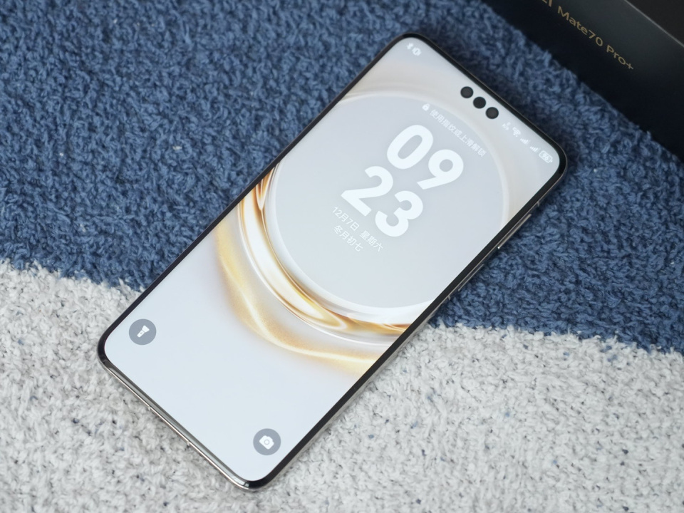 新旗艦銷量戰報出爐：小米、華為、OPPO，三足鼎立？