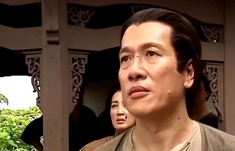 最“命苦”TVB视帝：33岁中风瘫痪，70岁血管病，至今为生计奔波