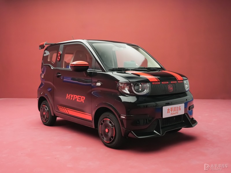 英伦/竞速双外观 实拍2026款奇瑞QQ冰淇淋