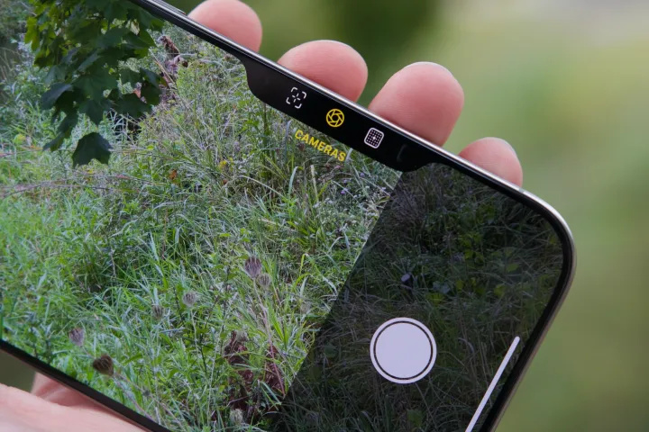 iPhone16Pro售价再创新低,128GB叠加国补更亲民,果粉们纠结了