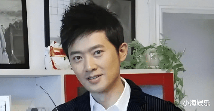 戚薇现身北大考试,分数曝光挤进前十,两年学费吓退打工人