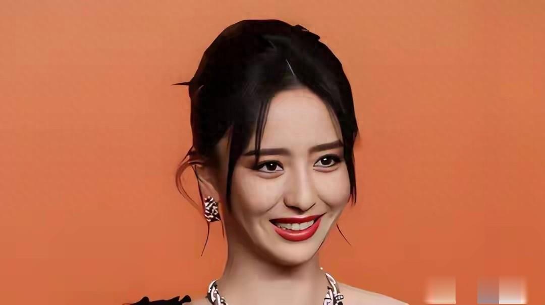 佟丽娅也没想到，前夫留给她的9岁儿子，已经可以为自己争光了