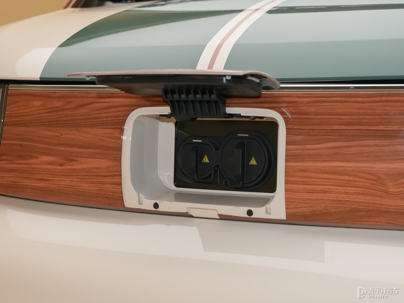 英伦/竞速双外观 实拍2026款奇瑞QQ冰淇淋