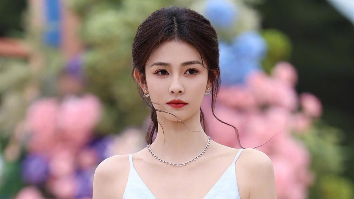 玩不起，黑脸，哄不好，白鹿的口碑彻底翻车