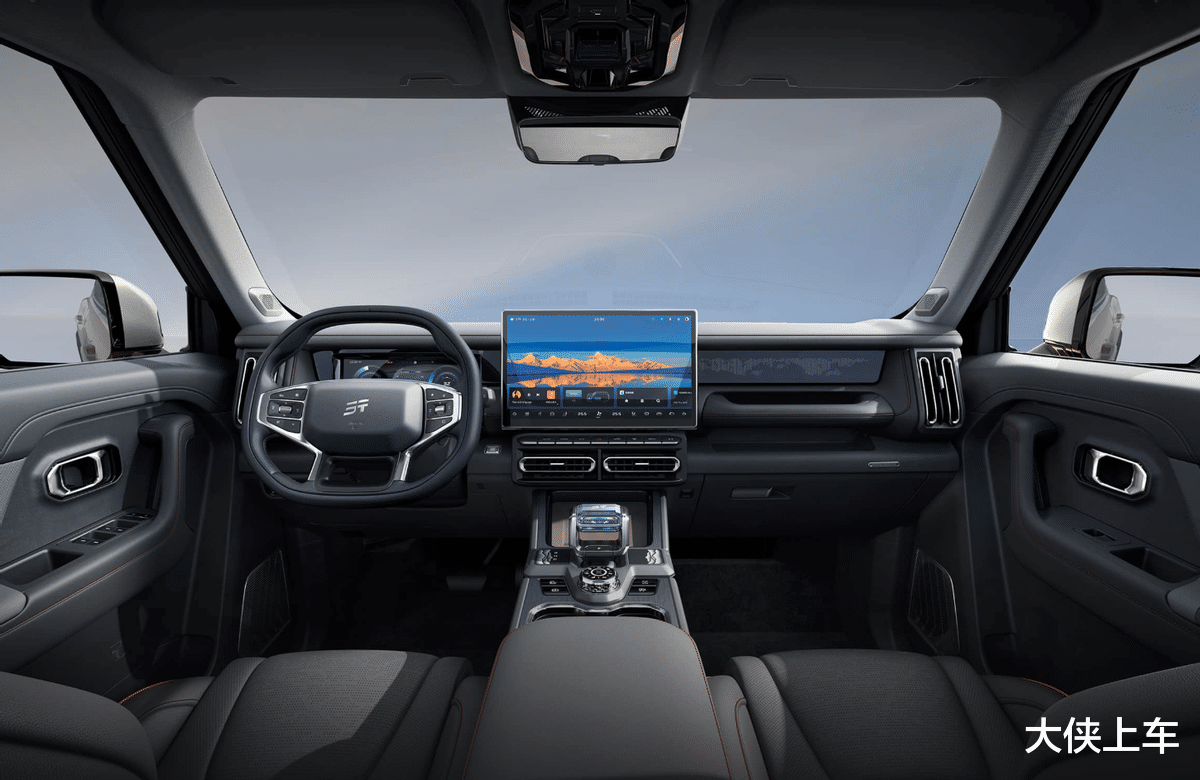 18万以内，就能买带差速锁、纯电续航220km的混动方盒子！