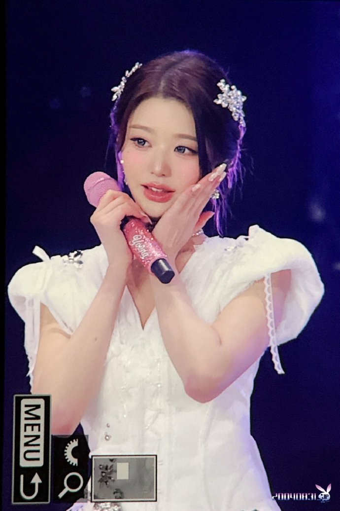 张元英舞台美图赏析