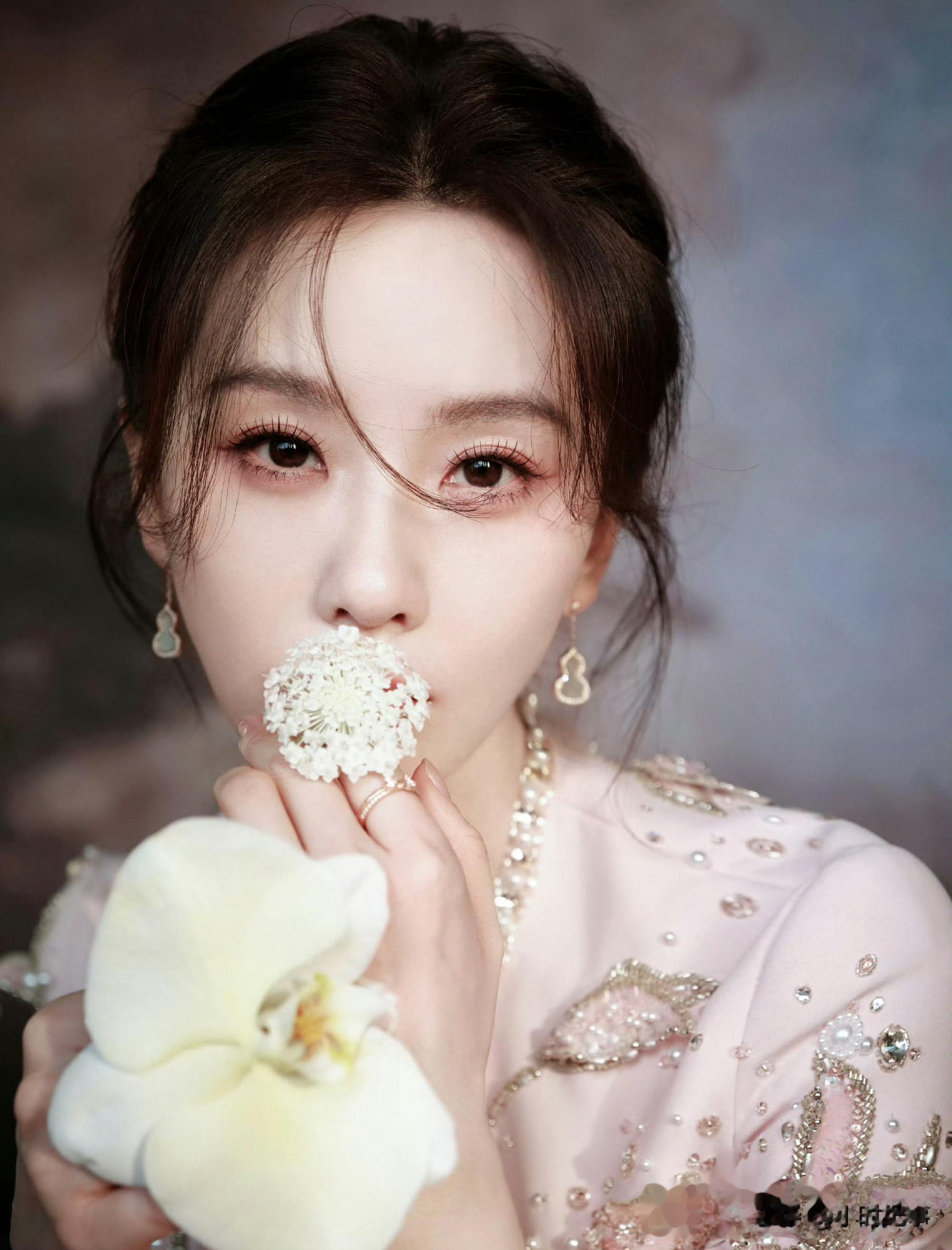 刘诗诗｜这幽怨的眼神绝了！诗爷内心戏满分