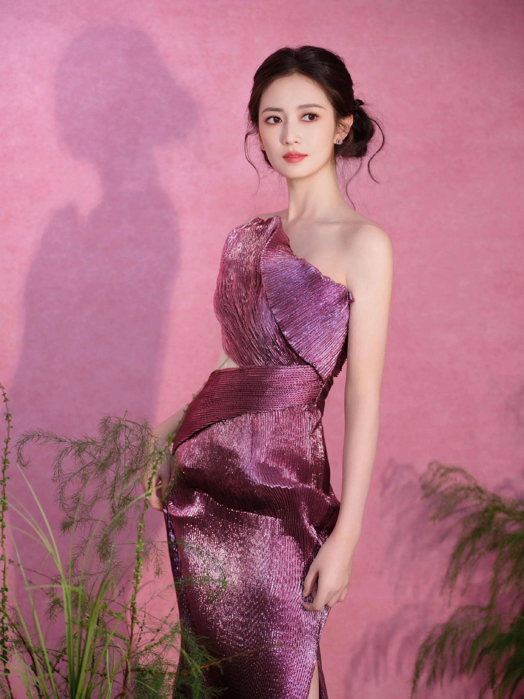 陈钰琪身材好美