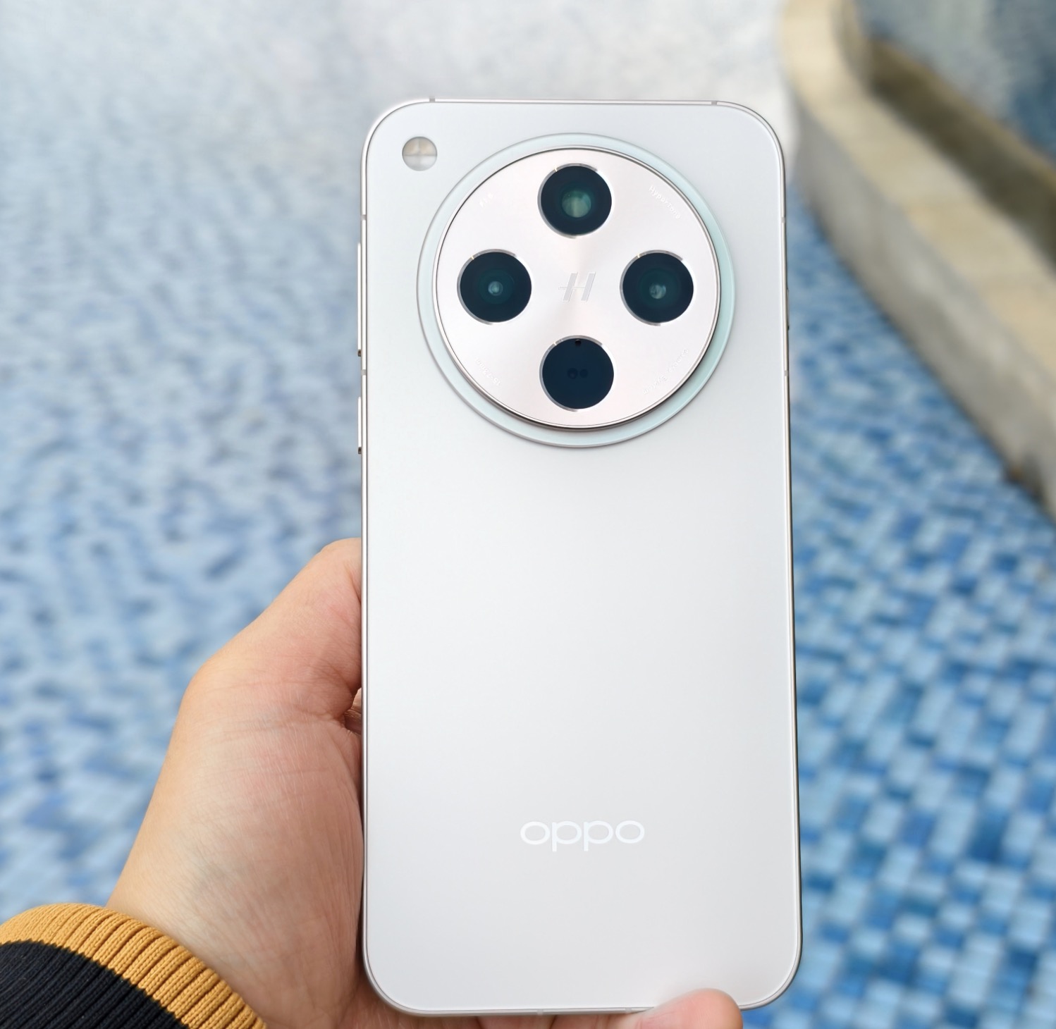 OPPO高端机大跳水，3nm顶级芯片+120倍变焦，如今低至3049元起