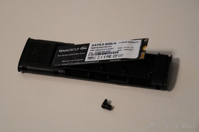 對于舊固態硬盤，要么用，要么丟