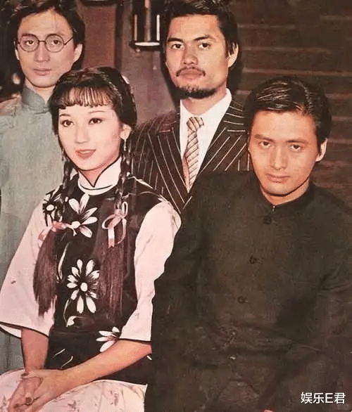 70岁吕良伟被质疑戴假发,发量惊人“不科学”,本尊揭秘真实原因