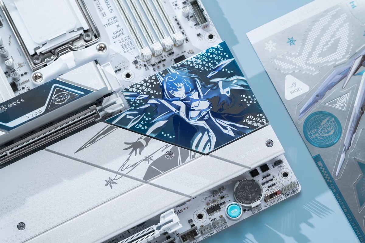 8800+內存純白次元主板進化！ROG X870吹雪S超詳測評