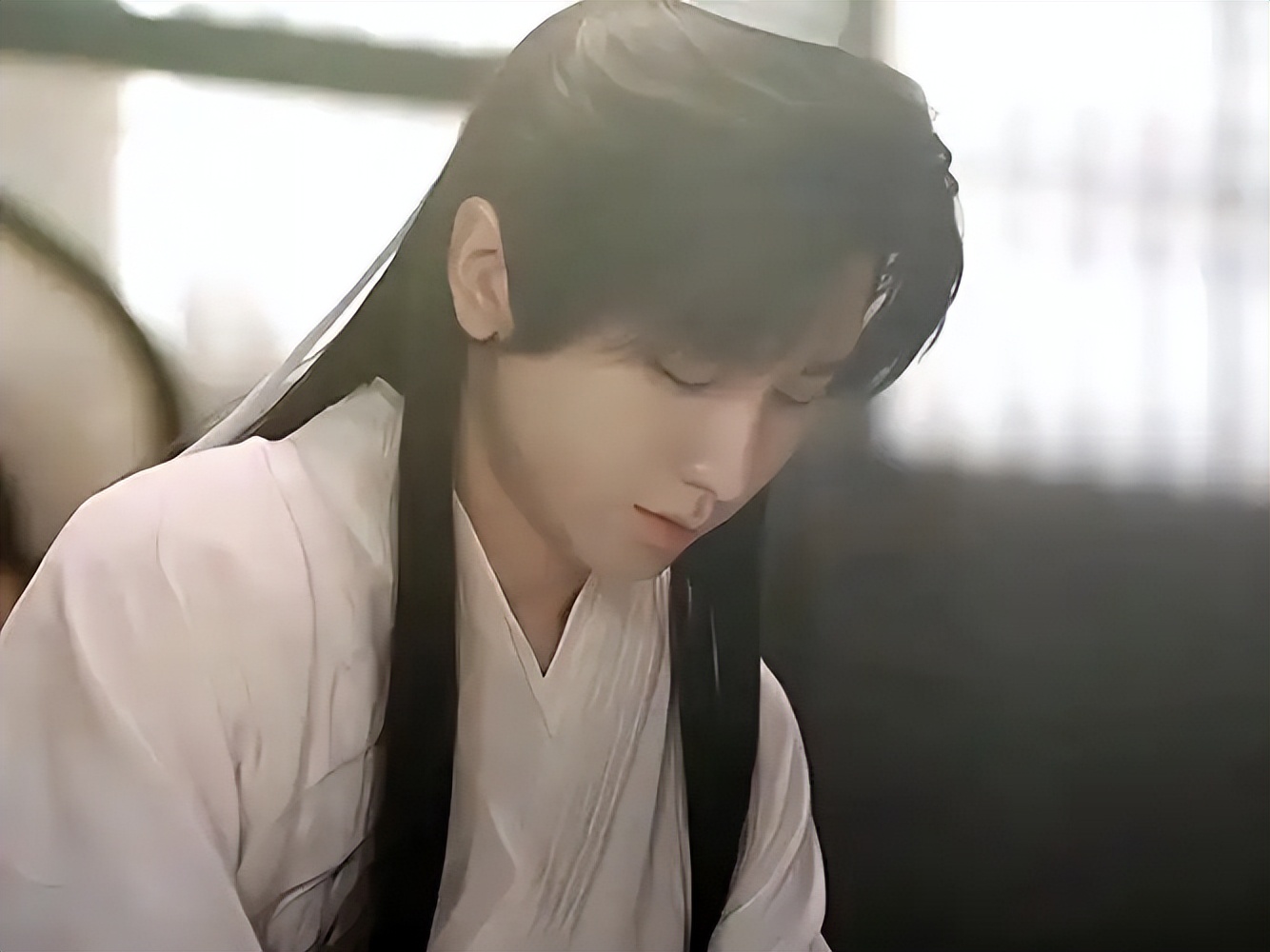 成毅风波持续发酵,知名演员本想说句公道话,不料肖战突被牵连