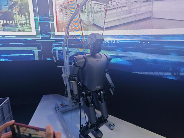 直擊北京科博會：“天工2.0”即將發布，機器人化身“老中醫”現場理療