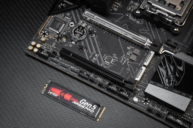 性价比无敌!雷克沙Lexar ARES PRO PCIe 5.0 SSD测评