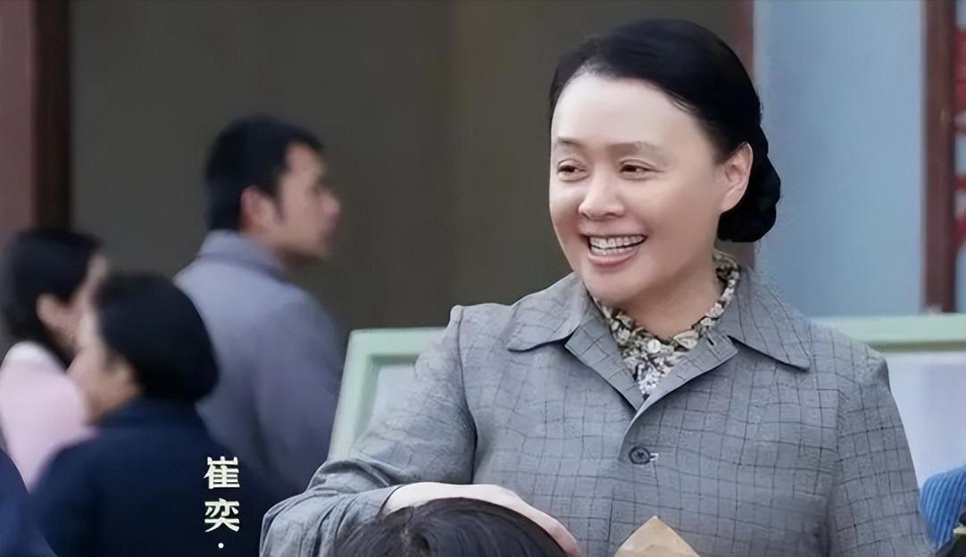 《六姊妹》这部剧里，他俩竟然是两口子？！这波狗粮我先干为敬！