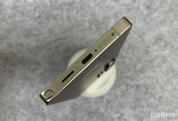 三星“背刺”老粉絲？上市5個月突降3201元，2億像素+16GB+1TB