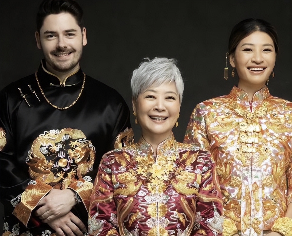 71岁女星拒绝出席女儿婚礼，称不想见第二任前夫，关之琳送了婚纱