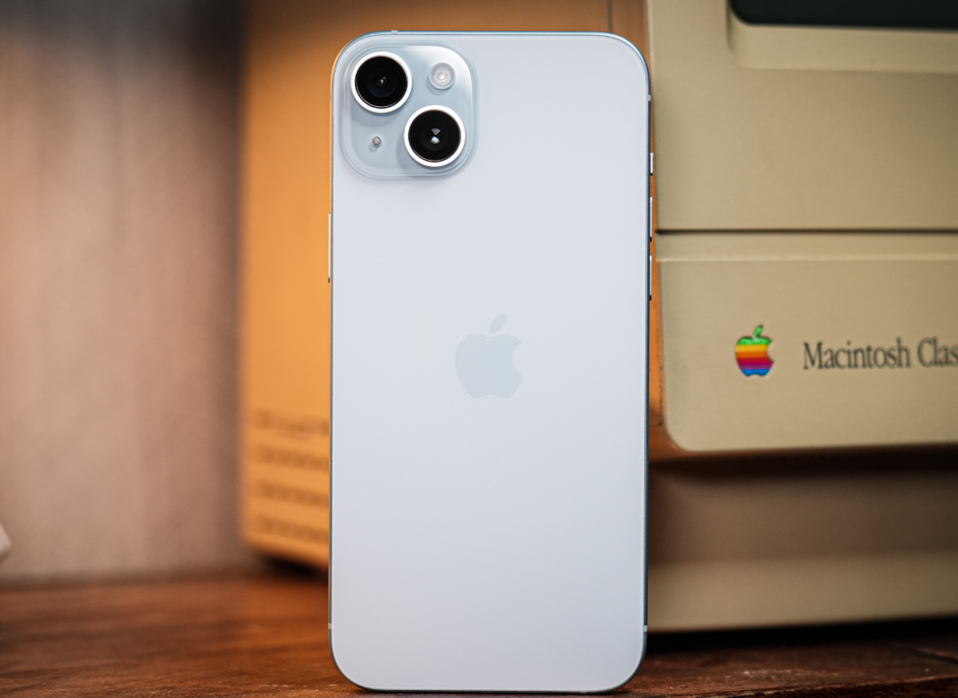 降幅高达2530元!iPhone 15 Plus价格大跳水,果粉终于等到了