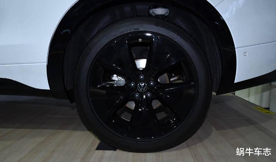 大五座能文能武，大众揽巡现在18万能拿下，6款车型如何选？