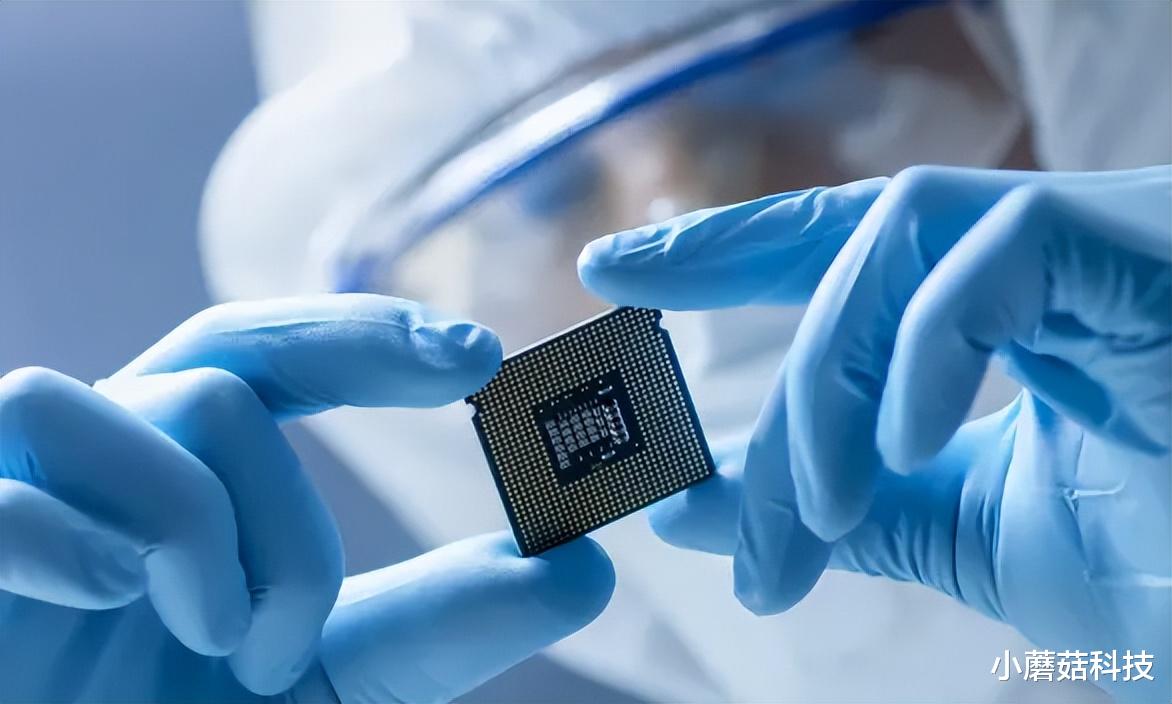 重大突破!成功研制全球首款二维芯片,外媒:重塑芯片产业格局了