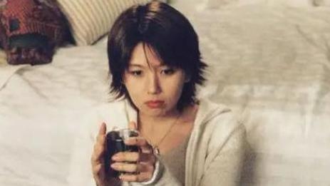 韩娱内幕曝光：李恩珠的裙子里藏着什么秘密？