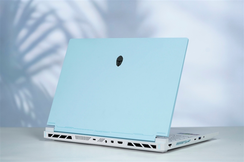 雷神獵刃S評測：萬元游戲本性能出色 長江存儲PC411 SSD寶刀不老