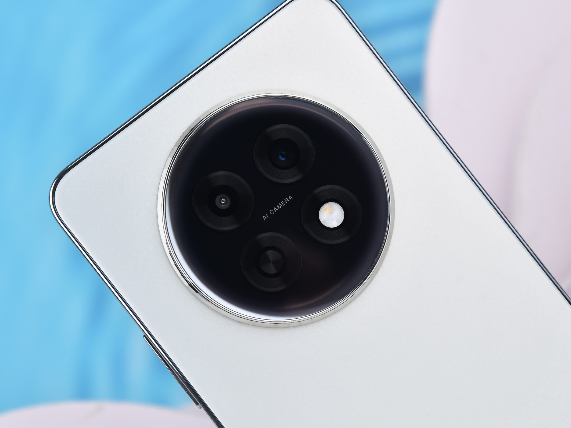 千元機續航焦慮終結者：這三款大電池機型閉眼入