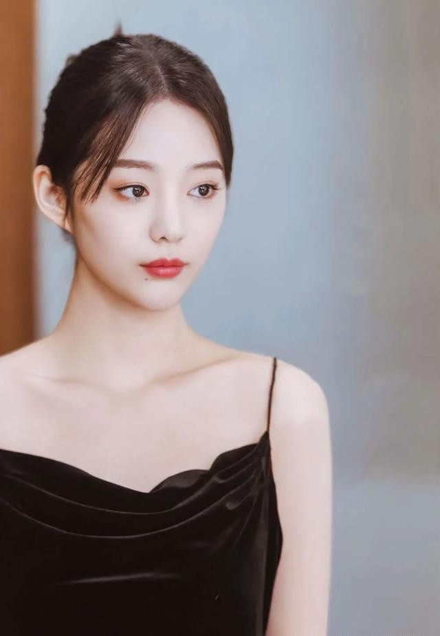 短剧公认漂亮的演员，马秋元可惜了，呼声最高的居然90%都是夸赞