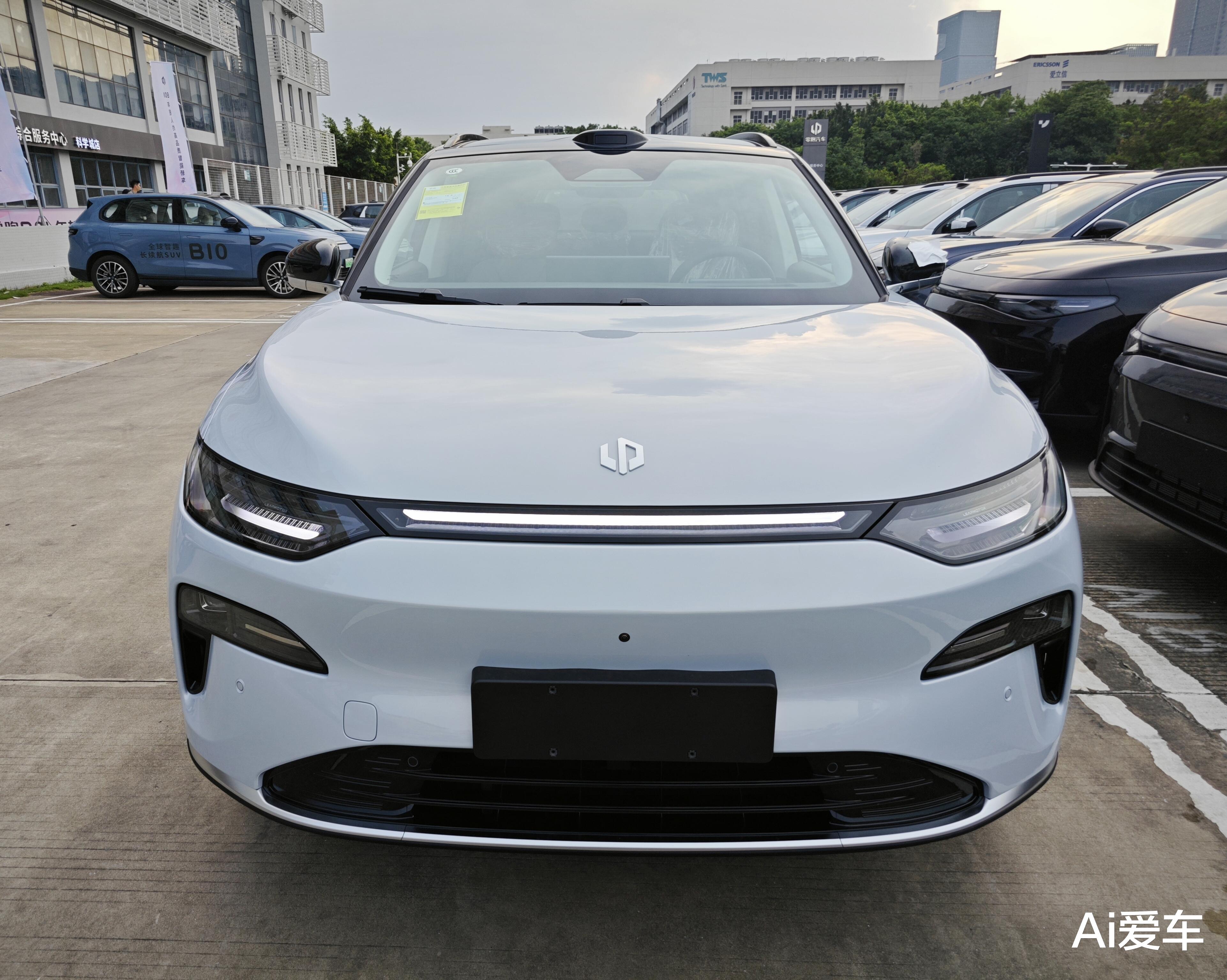 新款零跑C11实车现身!标配激光雷达,HUD+800V快充+续航1220km