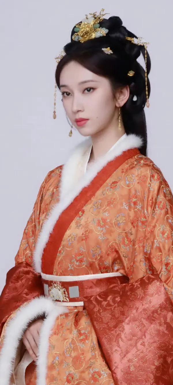 刘令姿 桃花映江山