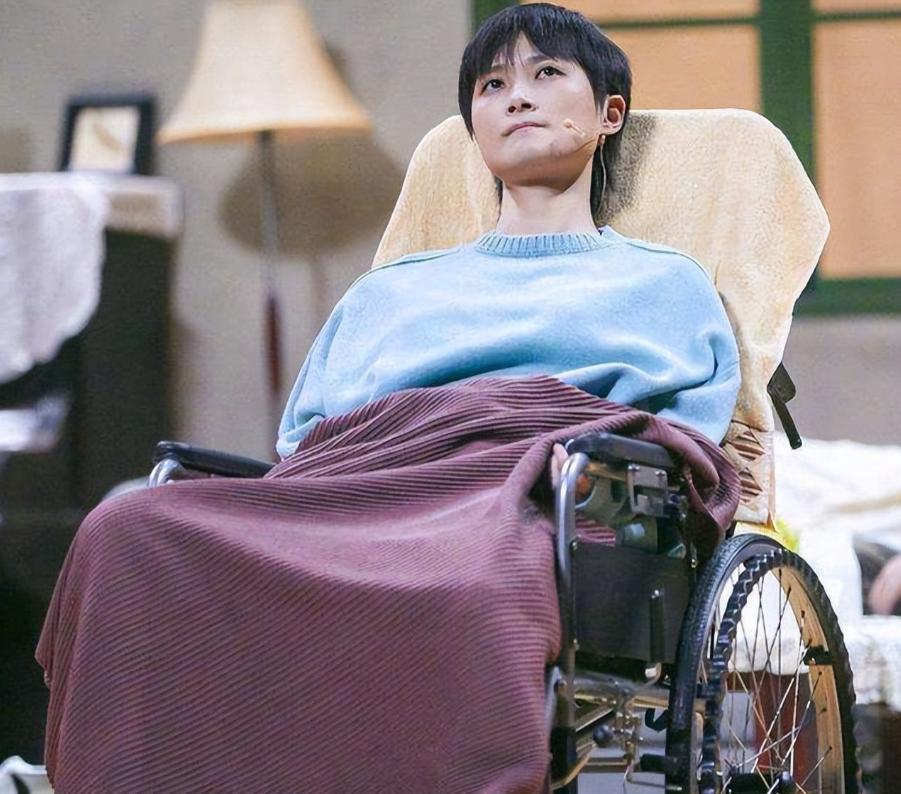 钱再多有什么用?41岁患“不死癌症”的李宇春,给所有人提了个醒