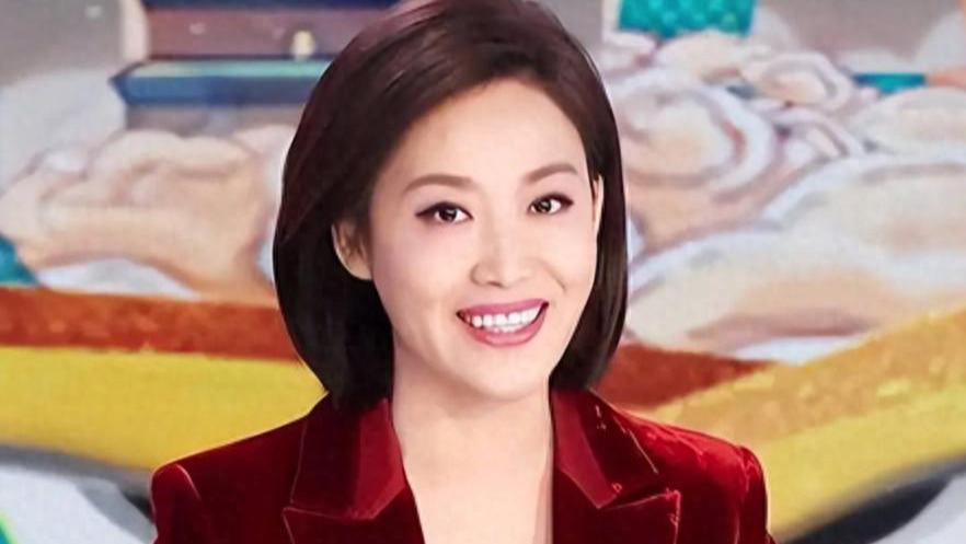 央视主持郑丽：这辈子最正确的决定，就是嫁给普通丈夫，生下孩子