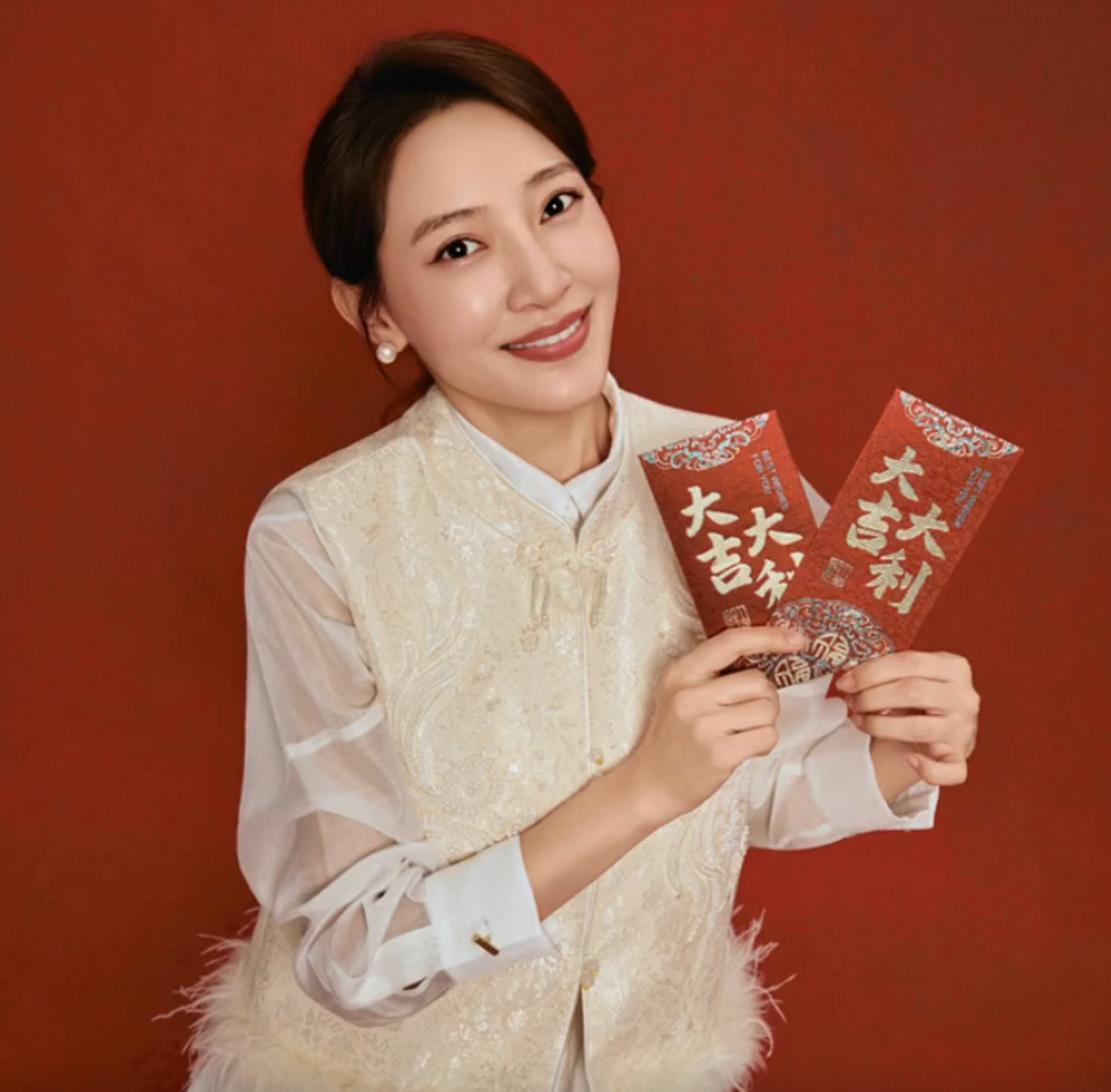 聂远妻子大年初一晒照，夫妻俩更偏爱大女儿，又没让二胎女儿出镜