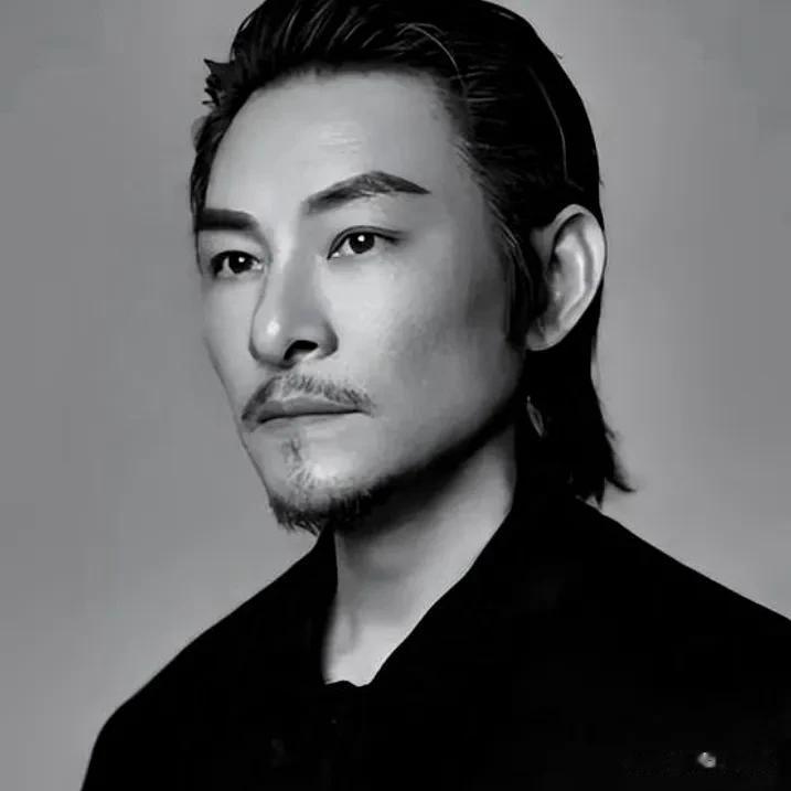 刘德华的替身其神似程度令人惊叹 !仿佛就是他的翻版 让人难以分辨