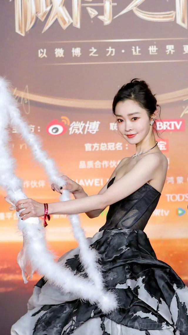 宋轶微博之夜性感图片