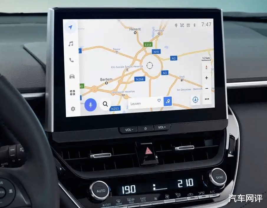 新款丰田Corolla Cross官图发布!外观内饰升级