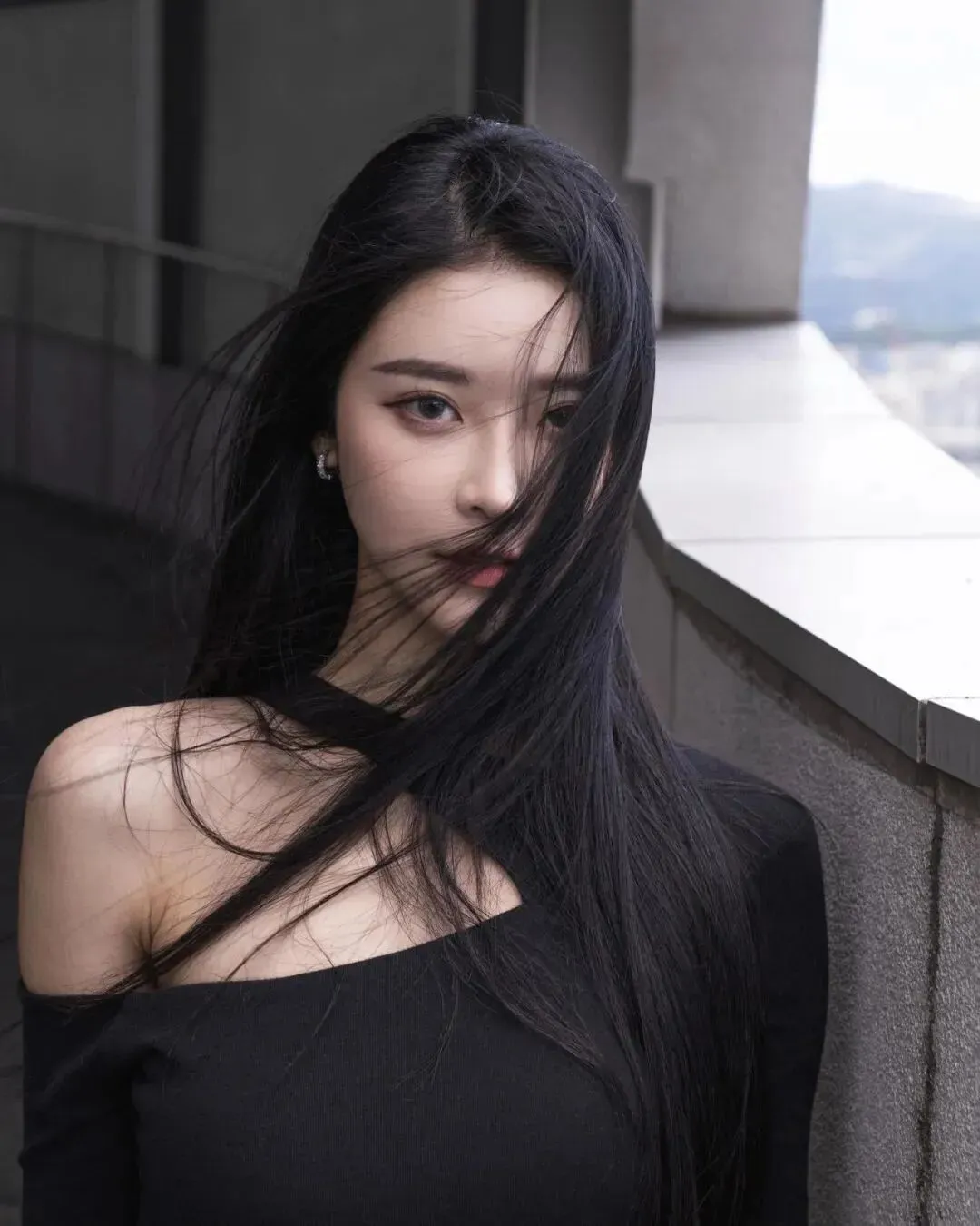 邻家女孩的镜头蜕变,带你走进台湾名模杨琪琪的故事!