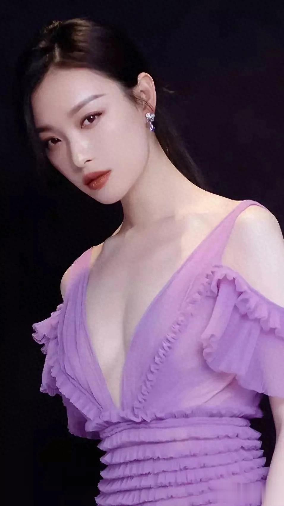 倪妮说，男人都馋她的身子。你，馋吗？