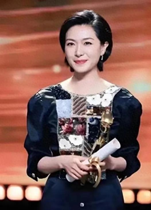 七次拒潜规则被封杀,20年逆袭成影后:万茜的干净太“狠”了