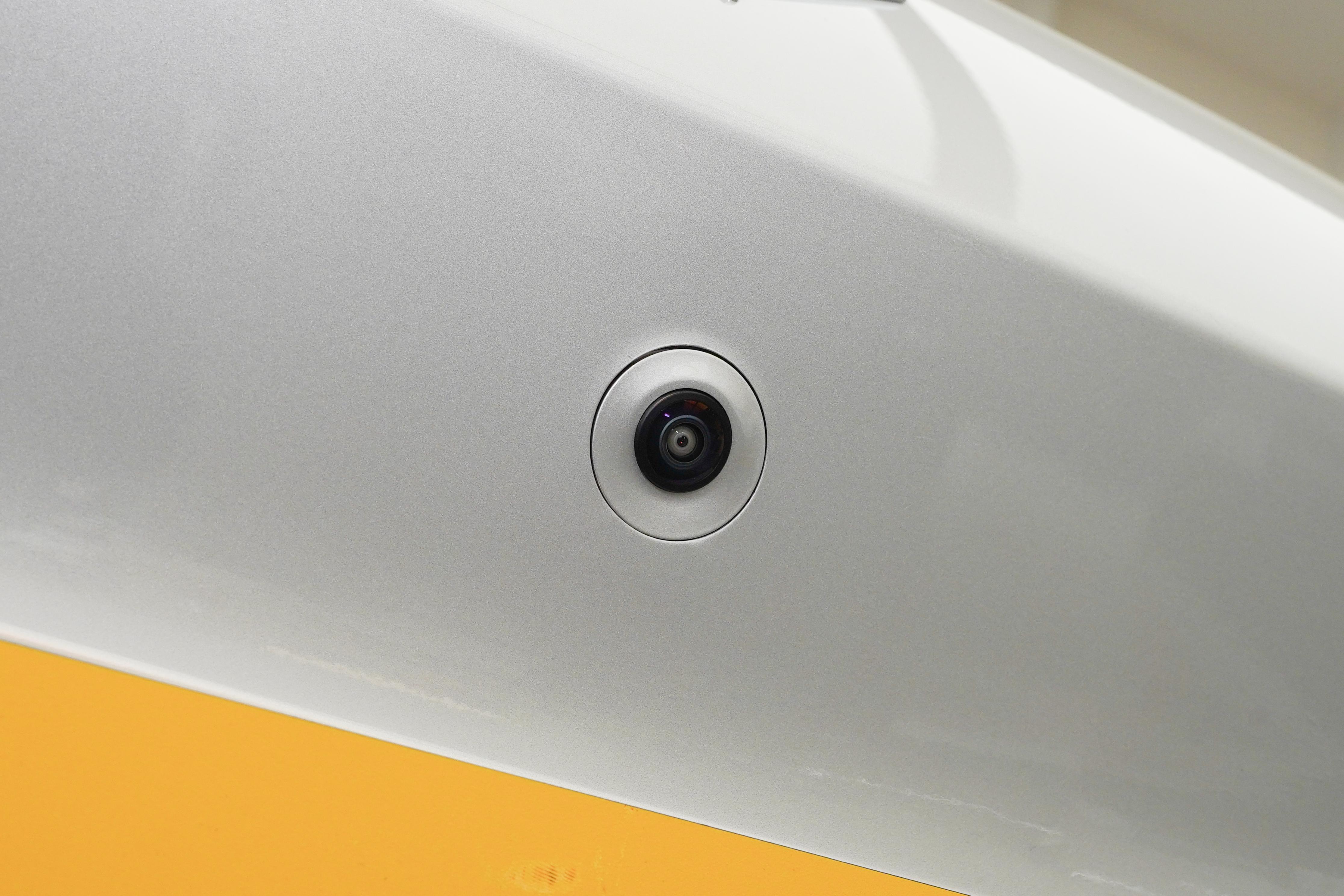 奕派eπ007+定位智美超能轿跑,搭载激光雷达,预售14.99万起