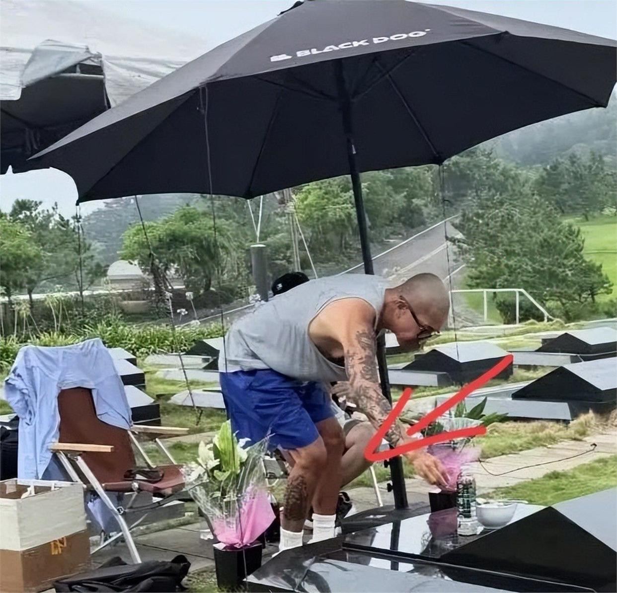 汪小菲终于不再沉默！大S离世6个月被再次消费，S妈又在网上发声