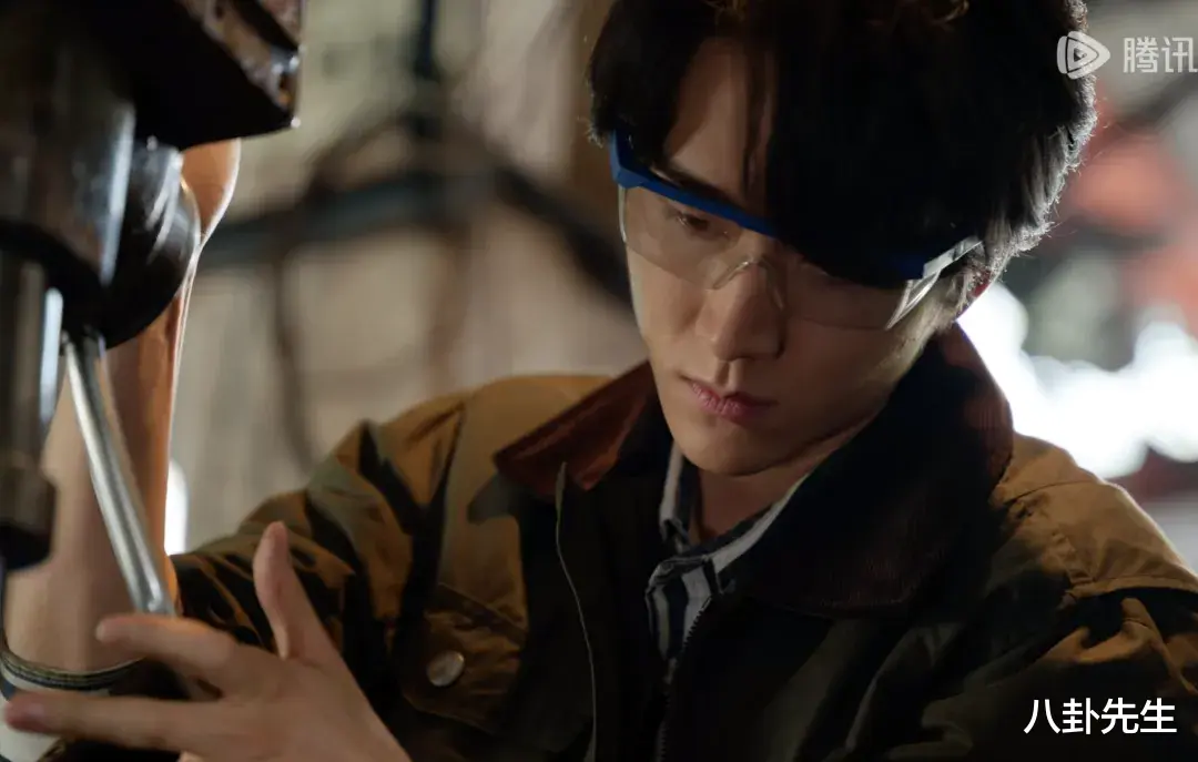 正午阳光新剧《淬火年代》，质感比《大江大河》差了不止一星半点