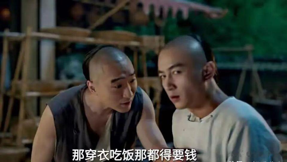 他颜值不输陈晓，演技不输朱亚文，演《大生意人》风头盖过男一号