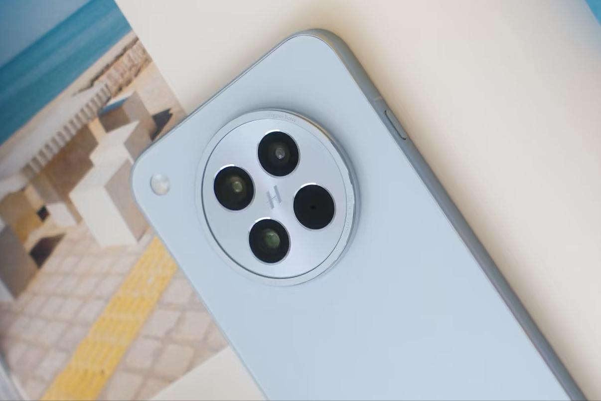 OPPO不要高利潤！天璣9400+旗艦跌至2919元，極窄直屏+120倍變焦