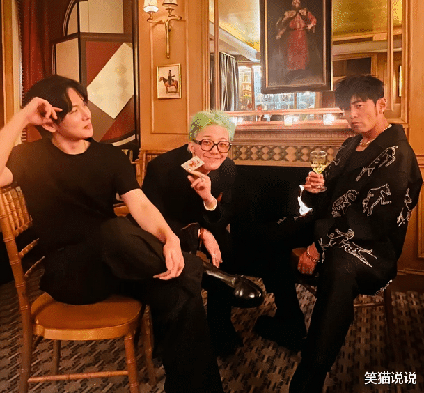 周杰伦与权志龙再次同框合照:一起喝酒很畅快,同站阳台开心合照