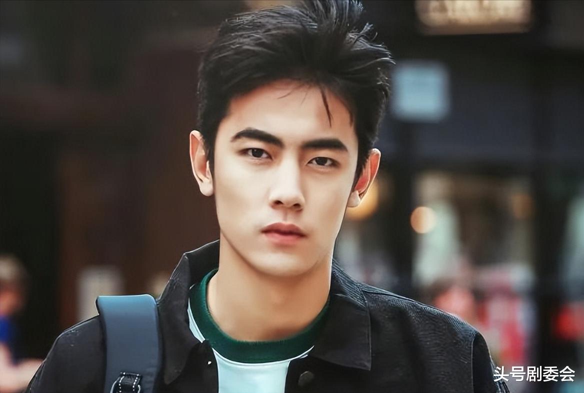 37岁阚清子官宣怀孕,自曝胖了30斤,让纪凌尘狠狠“破防”